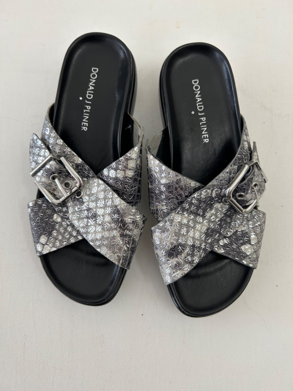 Donald J Pliner crisscross slide sandals, silver & gray snake-print Size 5M